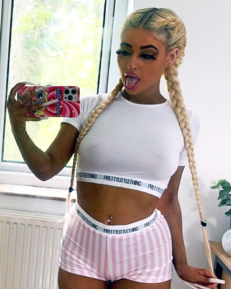 That Looks That Says She's BBC Only