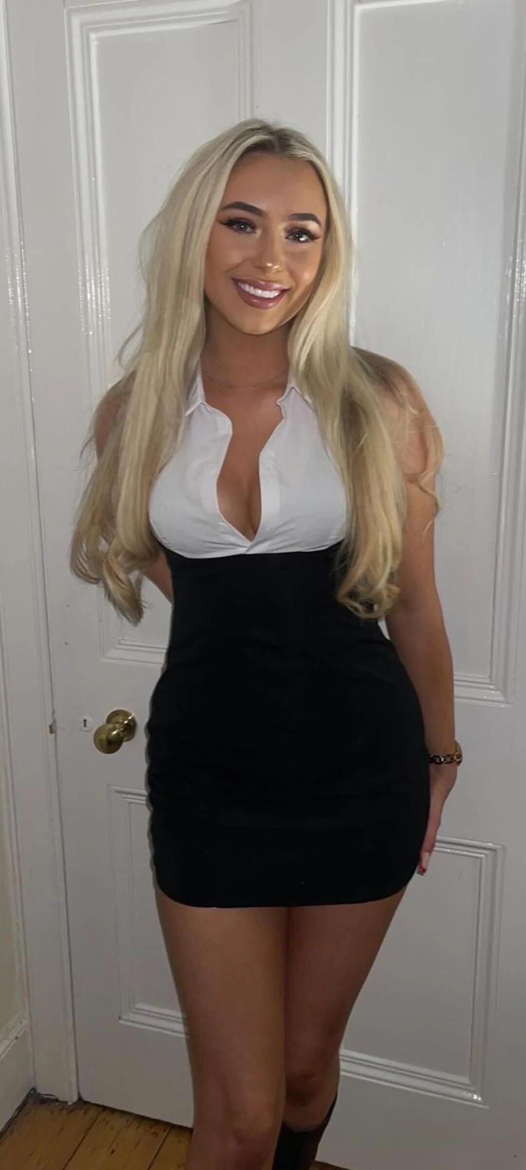 Hot Pieces (Sluts, Whores, Chavs etc) 