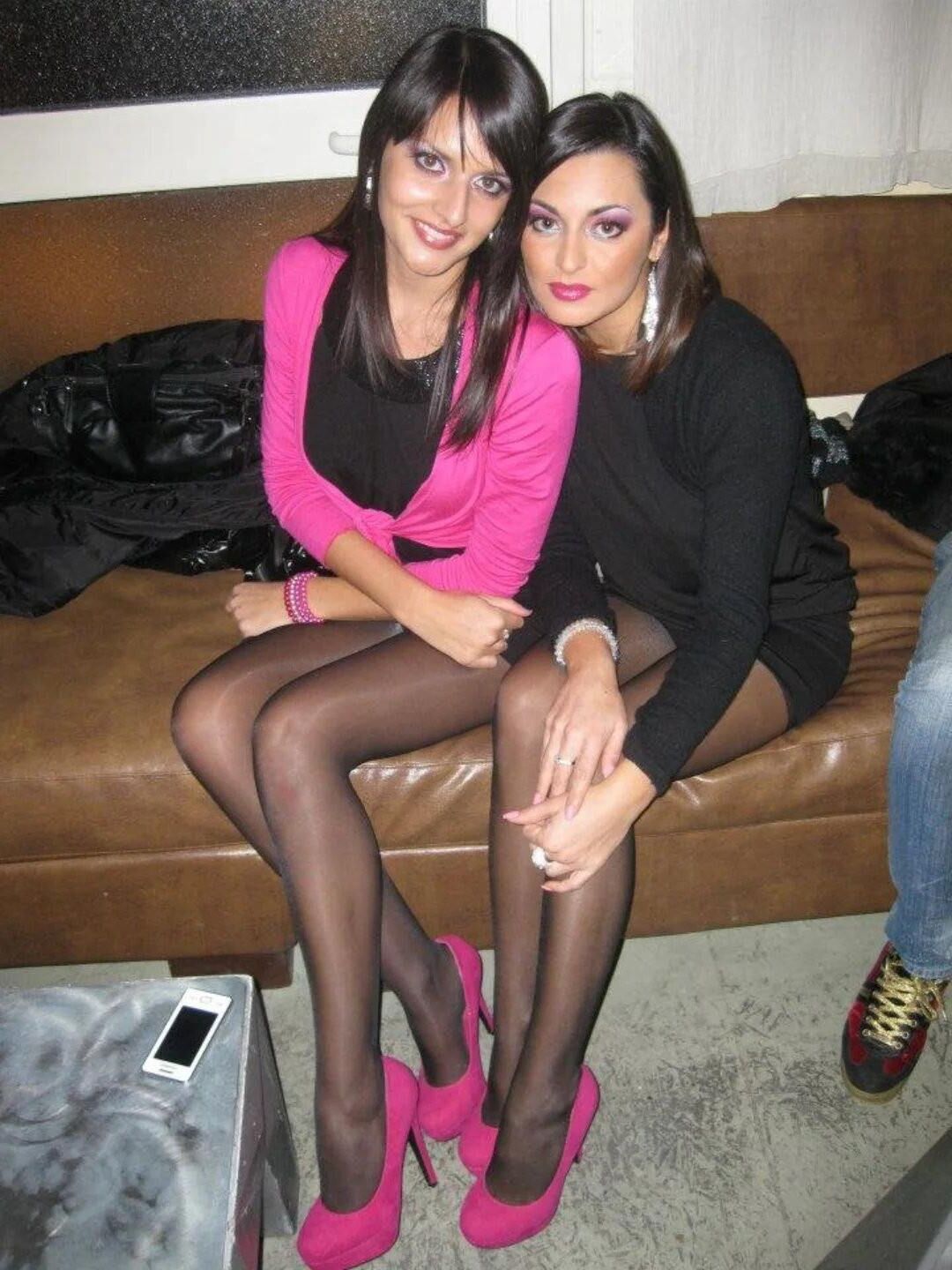 	Every girl should wear pantyhose  