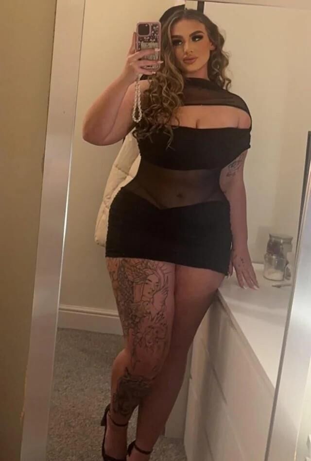 Girls in Black 