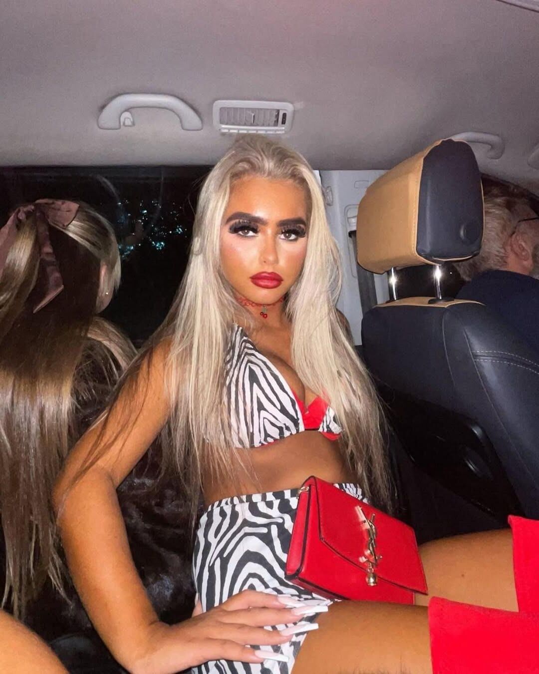 Hot Pieces (Sluts, Whores, Chavs etc) 